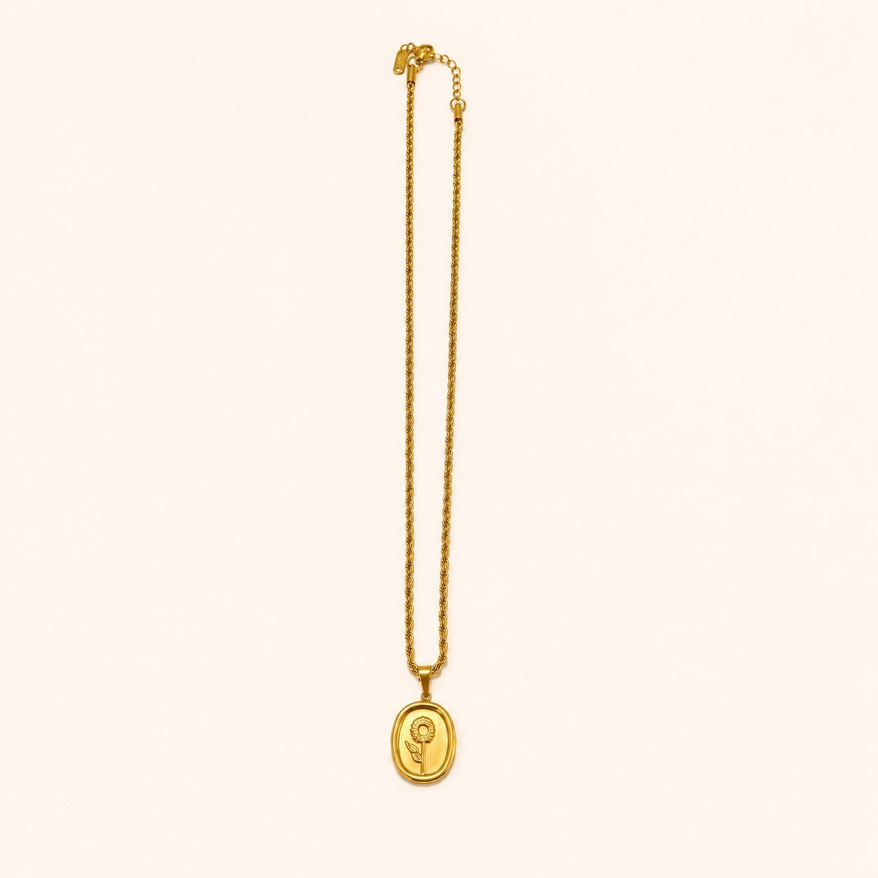 The Rosie Necklace