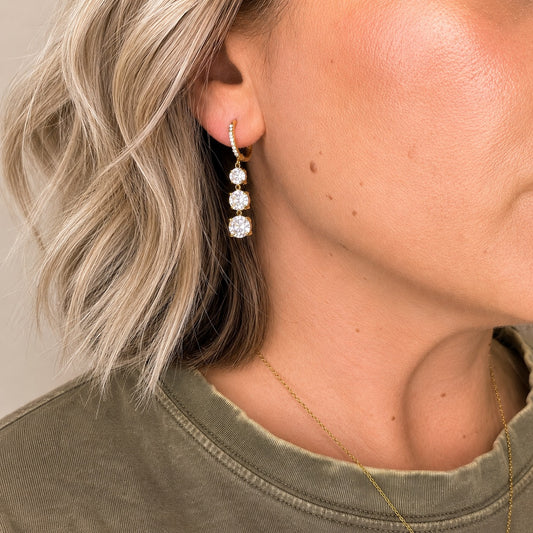 On Repeat Huggie Earrings (Gold)