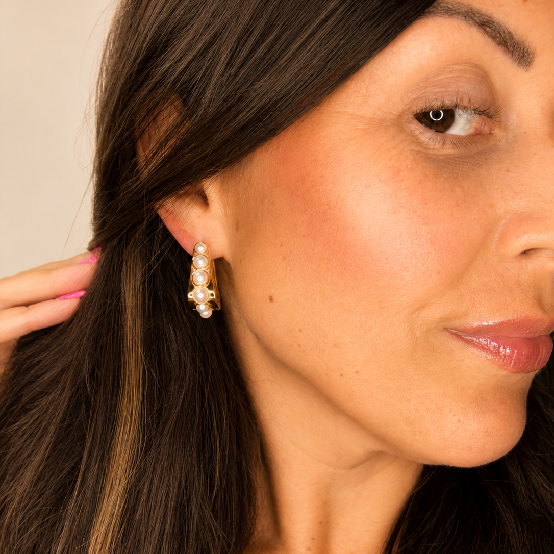 Pearl Bloom Hoop Earrings